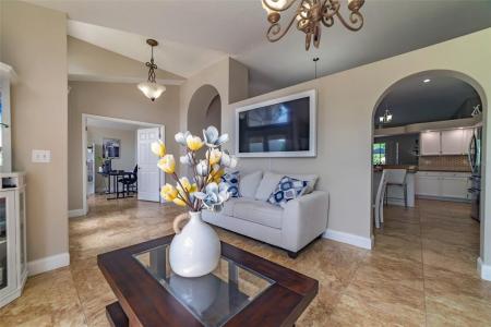 18504 Country Crest Place, Tampa, Florida 33647, USA