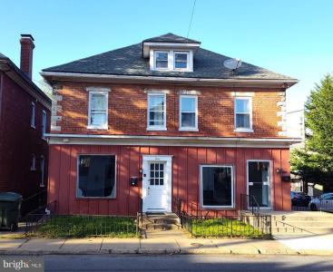 144 Fairground Avenue, Hagerstown, Maryland 21740, USA