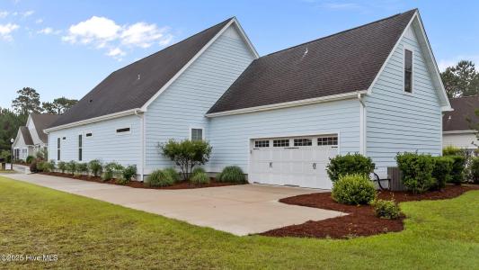 2021 Simmerman Way, Leland, North Carolina 28451, Stati Uniti