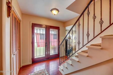 1207 E 5th Street, Berwick, 宾夕法尼亚州 18603, 美国
