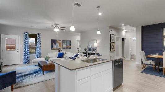 1761 RIVER BEND RD, Burleson, Texas 76028, HOA KỲ