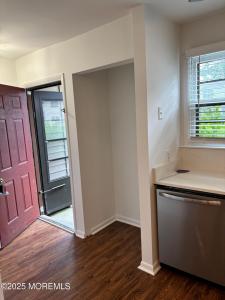 39 Pin Oak Lane, Little Egg Harbor, New Jersey 08087
