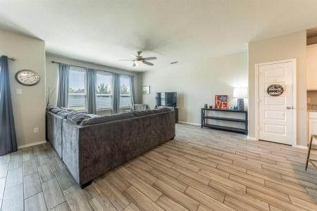 1628 Hinckley Avenue, Providence Village, Texas 76227, États-Unis