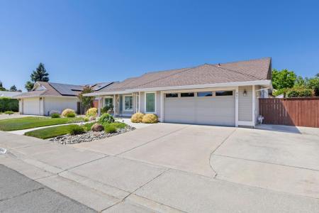961 Northridge Drive, Yuba City, California 95991, USA