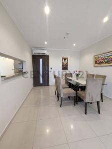 De las Llanas casi Avda Carlos Antonio Lopez , Sajonia, Asunción 00001, Paraguay