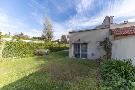 Roma 662, Hurlingham, GBA Oeste 1686, Argentine