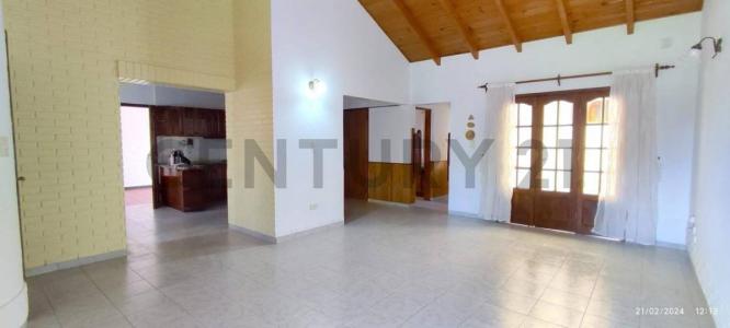 Juan Isidro Maza 231, Rodeo Del Medio, Mendoza 00001, Argentina