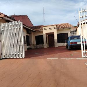 BARRIO EL TROMPILLO C/ ESTEBAN ROSAS 363, Sur, Santa Cruz 00001, 玻利維亞