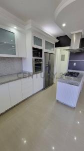 Rio Limon Alquiler de Apartamento en Le Parc Suites, Valencia, Carabobo 2001, Venezuela