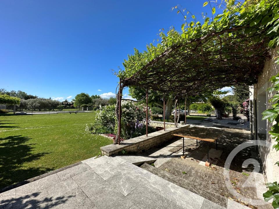 Cheval Blanc, Provence-Alpes-Côte D'Azur 84460, France