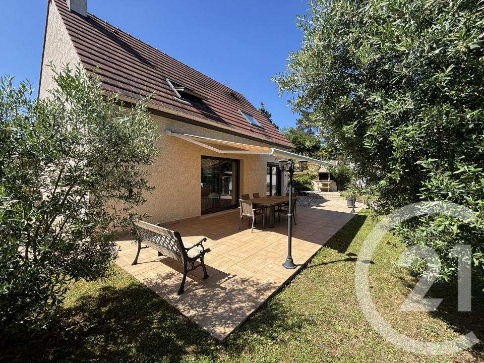 Chelles, Île-de-France 77500, Fransa
