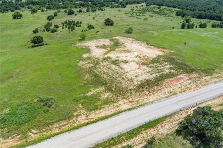 316 Kilkenny Road, Poolville, Texas 76487, USA