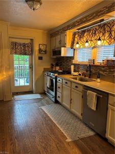 3857 Marion Ave., Weirton, 웨스트 버지니아 26062, 미국