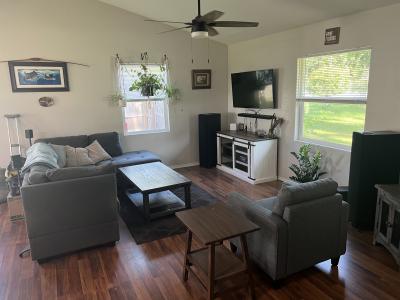 117 Eliam Road, Melrose, Floryda 32666, USA