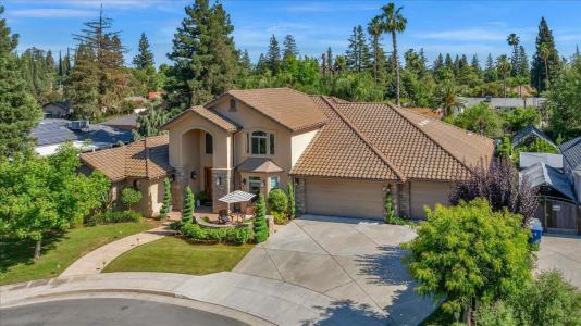 2707 W Menlo Avenue, Fresno, California 93711, USA