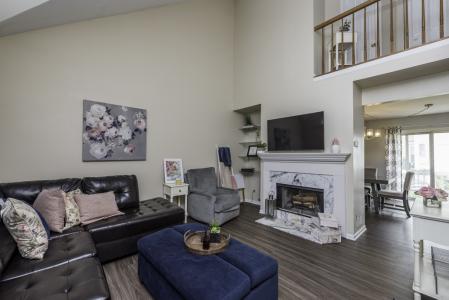 1851 Salem Court, Gurnee, Illinois 60031