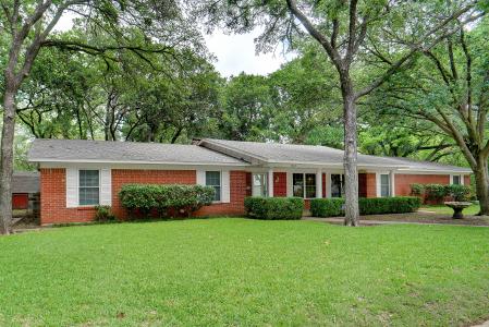 1705 Boston, Bridgeport, Texas 76426, États-Unis