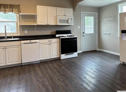 107 8th St N, Northwood, Iowa 50459