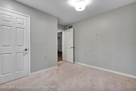 834 Lenna Keith Circle, East Lansing, Michigan 48823, États-Unis