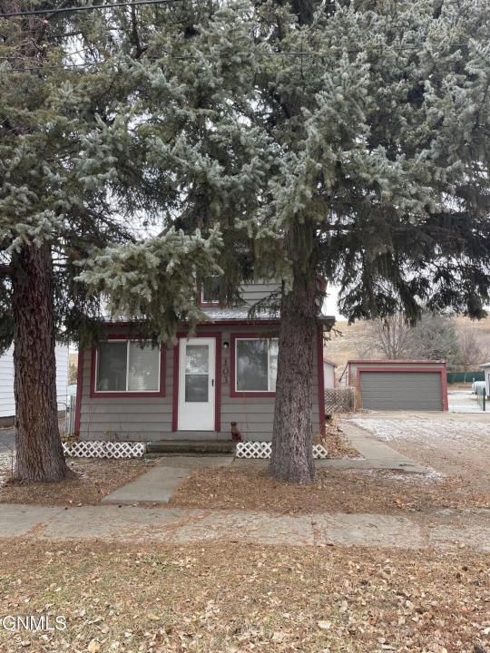103 1st Avenue, Zap, North Dakota 58580