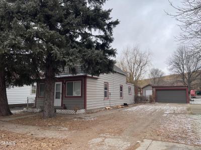 103 1st Avenue, Zap, North Dakota 58580