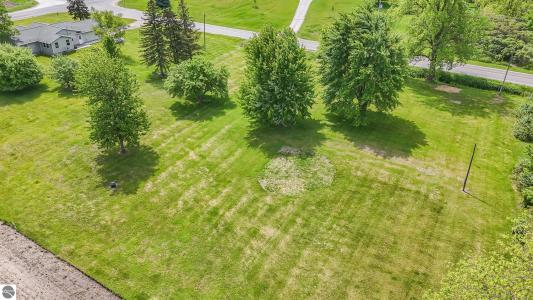 2090 W Jefferson Road, St Louis, Michigan 48880, USA