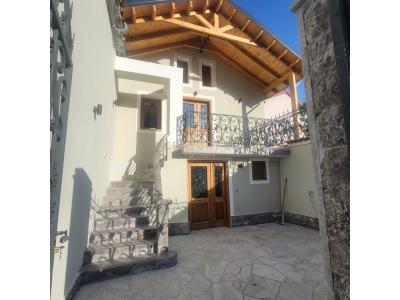 Bulevard Gjergj Kastrioti, Korçë, 阿尔巴尼亚