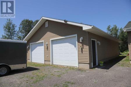 1856 F&G LINE, Richards Landing, أونتاريو P0R 1J0, كندا
