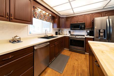 517 2 STREET CRESCENT, Wainwright, Alberta T9W 1A8, Canada
