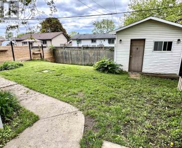 190 AMHERST DRIVE, Loyalist (amherstview), 安大略省 K7N 1T4, 加拿大