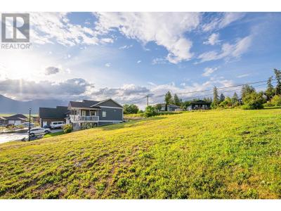 1016 PURCELL CRESCENT, Creston, Columbia Britannica V0B 1G3, Canada
