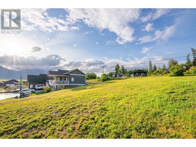 1016 PURCELL CRESCENT, Creston, Columbia Britannica V0B 1G3, Canada