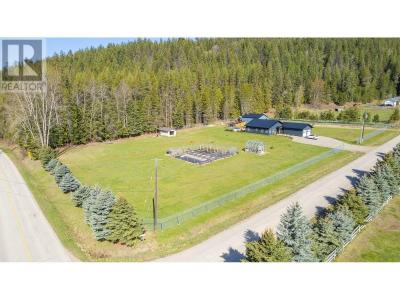 1087 BEAR BROOK ROAD, Creston, British Columbia V0B 1G8, Canada