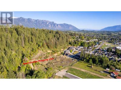 420 20TH AVENUE NORTH, Creston, Colúmbia Britânica V0B 1G5, Canadá