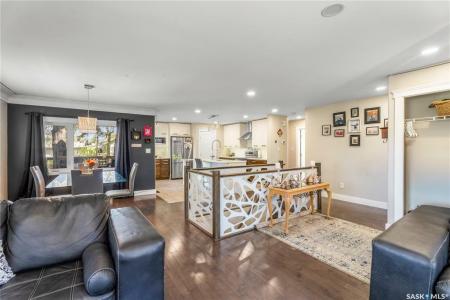 401 1ST STREET NE, Watson, Saskatchewan S0K 4V0, Canada