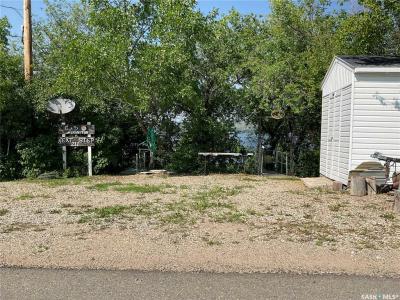 211 OSMENT AVENUE, Katepwa Beach, Saskatchewan S0G 2Y0, Canada