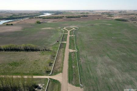 26 WHISPER RIVER LANE, Corman Park Rm No. 344, Saskatchewan S7P 0E5, Canada