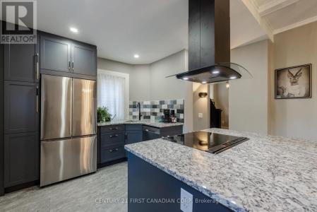 170 LANGARTH STREET EAST, London South (south F), Ontario N6C 1Z5, Canada