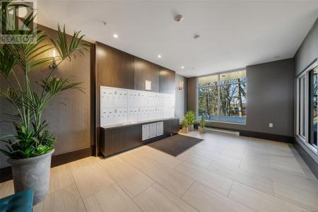 4009 RAINBOW HILL LANE, Saanich, Kolumbia Brytyjska V8X 0B3, Kanada
