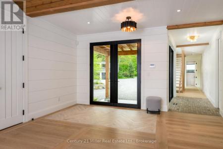 1016 KEELER ROAD, Muskoka Lakes (wood (muskoka Lakes)), Ontario P0C 1M0, Canadá