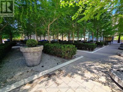 18 YORKVILLE AVENUE, Toronto (annex), Ontario M4W 3Y8, Canadá