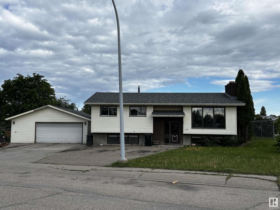 5501 48 STREET, Drayton Valley, アルバータ T7A 1B5, カナダ