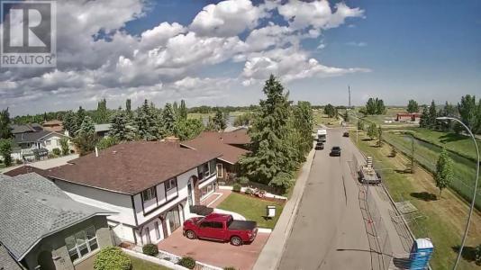 911 12 STREET SOUTHEAST, High River, Alberta T1V 1L2, Canada