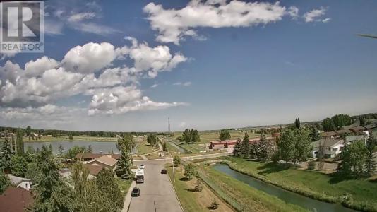 911 12 STREET SOUTHEAST, High River, Alberta T1V 1L2, Canada