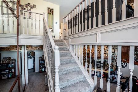 911 12 STREET SOUTHEAST, High River, Alberta T1V 1L2, Canada