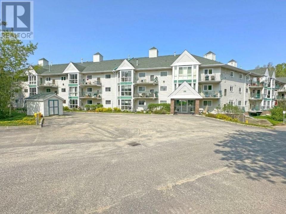 203 186 ALGOMA STREET N, Thunder Bay, 온타리오주 P7A 5A1, 캐나다