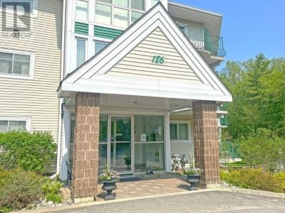 203 186 ALGOMA STREET N, Thunder Bay, 온타리오주 P7A 5A1, 캐나다