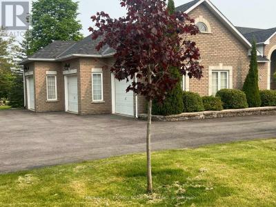 2 DEER RIDGE ROAD, Uxbridge, Ontario L0C 1A0, Canadá