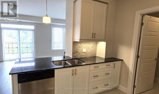7 BOND CRESCENT, Richmond Hill (oak Ridges), 安大略省 L4E 1E6, 加拿大