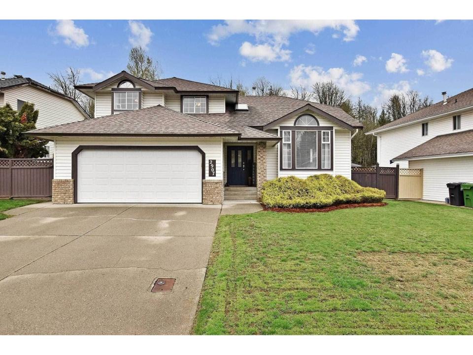 2907 CROSSLEY, Abbotsford, Columbia Britannica V2T 5H1, Canada
